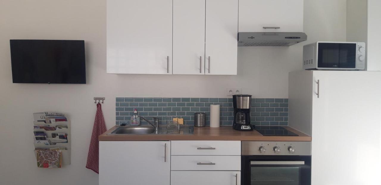 Appartement Neuf Clim Terrasse & Piscine Blauzac  エクステリア 写真